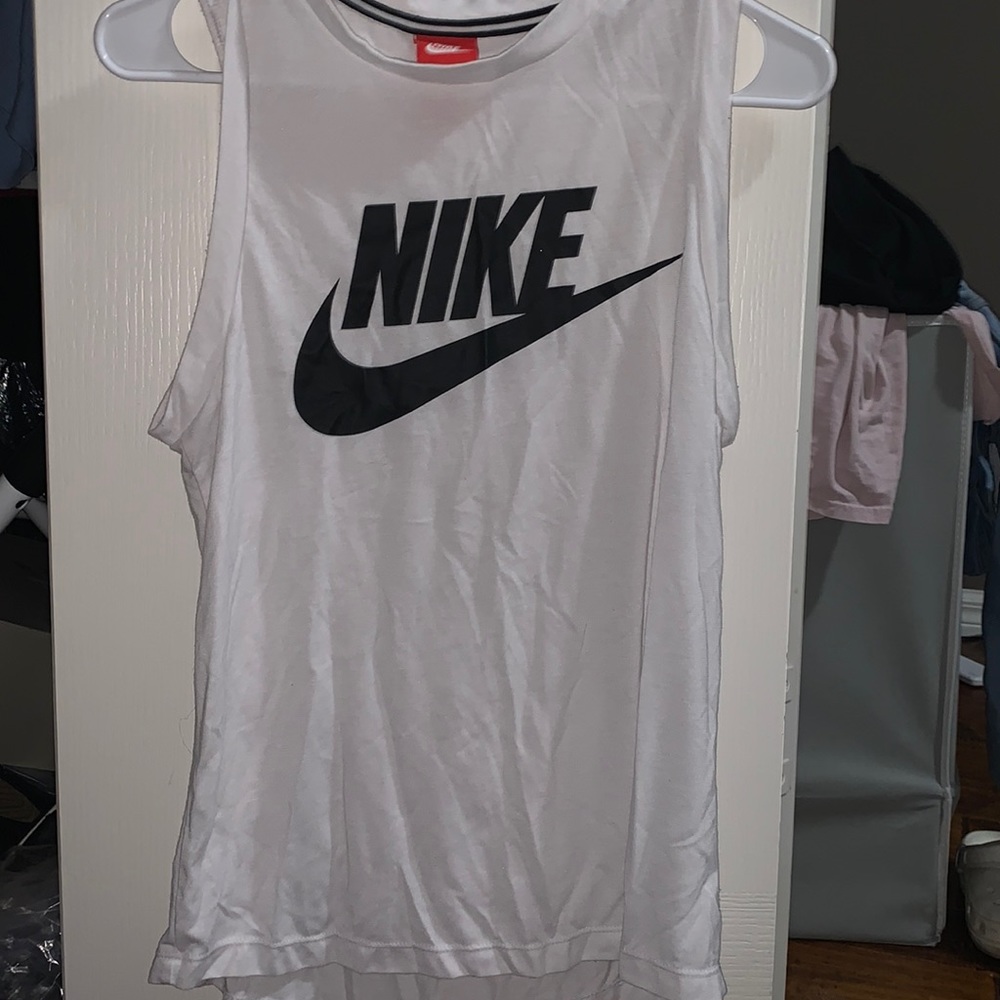 nike tank top !